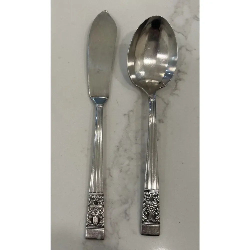 Vtg Set Oneida Community CORONATION 1936 Silver Plate Sugar Spoon & Butter Knife